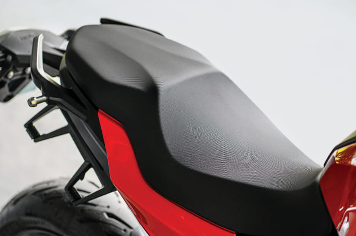 BMW F 850 GS, F 850 GS Adventure, F 900 XR first ride review