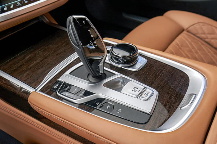 2019 BMW 7 Series facelift review, test drive