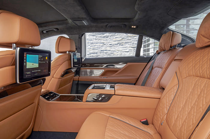 2019 BMW 7 Series facelift review, test drive