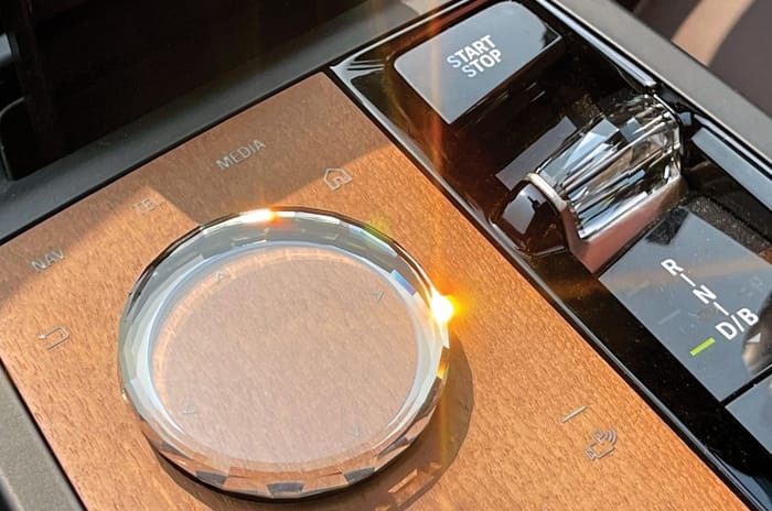 BMW iX idrive control