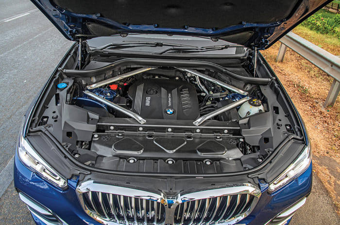 BMW X5 vs Audi Q7 comparison