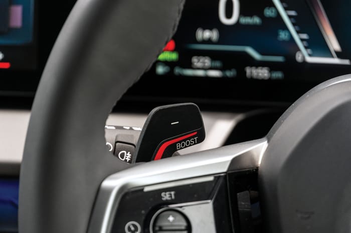 Mercedes GLC vs BMW X3 comparison test