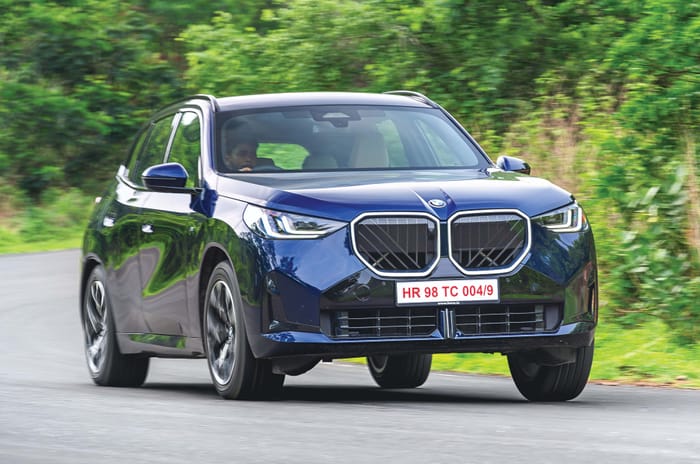 Mercedes GLC vs BMW X3 comparison test