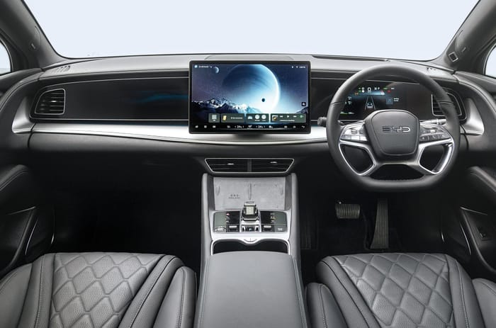 BYD Sealion 7 interior