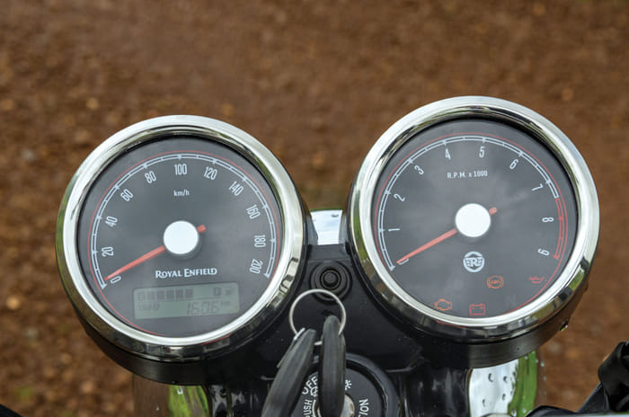 BSA Gold Star 650 vs Royal Enfield Interceptor 650 comparison review