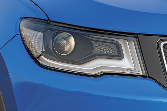 Tata Harrier vs Jeep Compass vs Mahindra XUV500 comparison