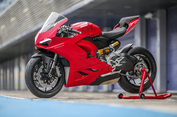 Ducati Panigale V2 review, test ride