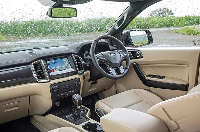 MG Gloster vs Toyota Fortuner vs Ford Endeavour vs Mahindra Alturas G4 comparison