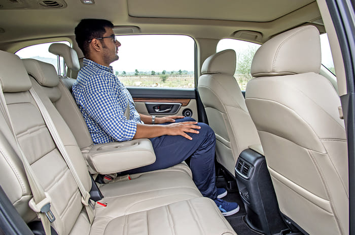 Honda CR-V second row