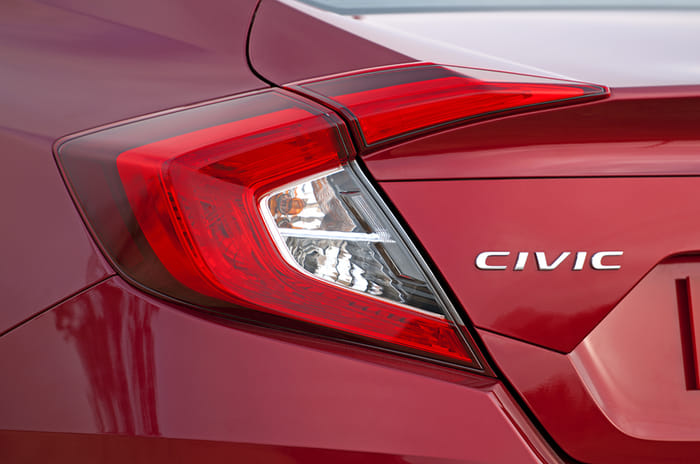 2019 Honda Civic tail-lamp