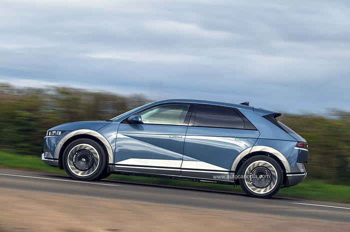 Hyundai Ioniq 5 side