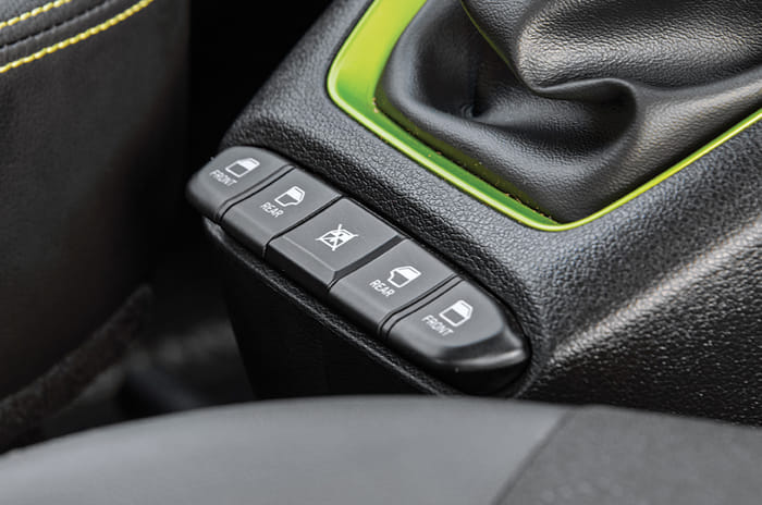 Hyundai Santro power window switches