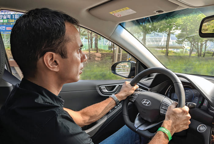 Hyundai Ioniq review, test drive