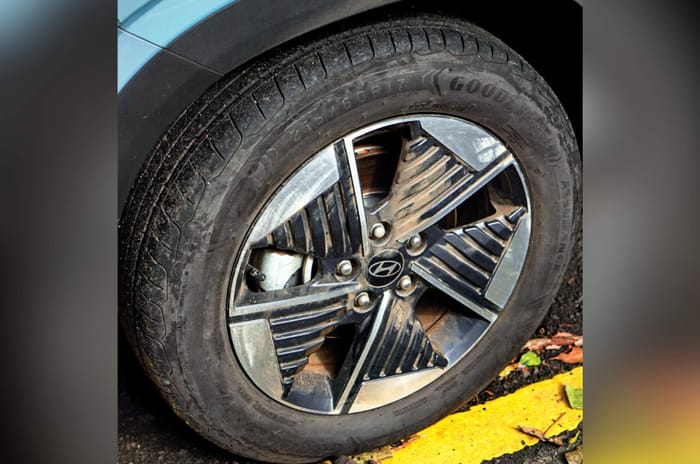 Hyundai Creta Electric alloy wheels