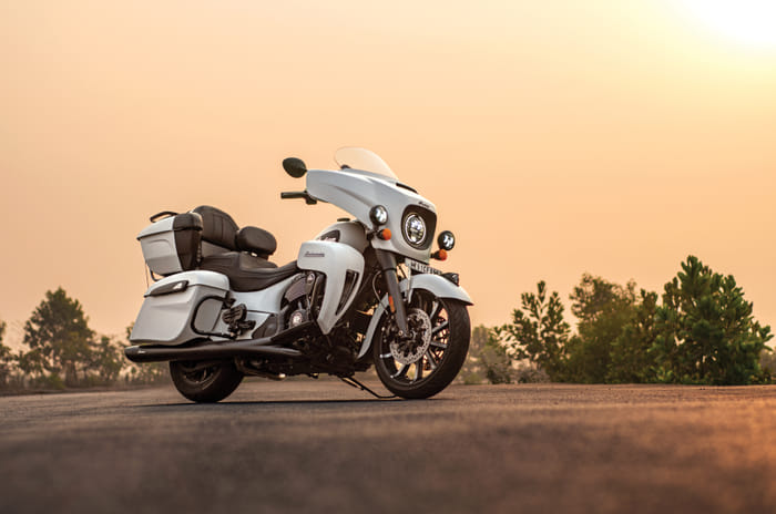 Indian Roadmaster Dark Horse review: Grand American touring
