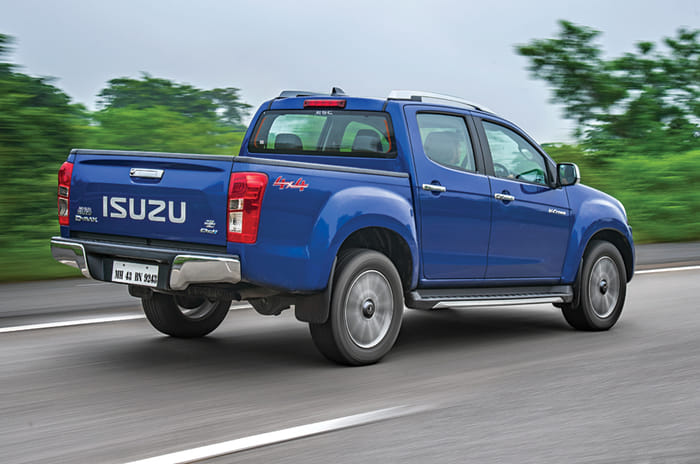Isuzu D-Max V-Cross automatic rear action Isuzu D-Max V-Cross automatic rear action