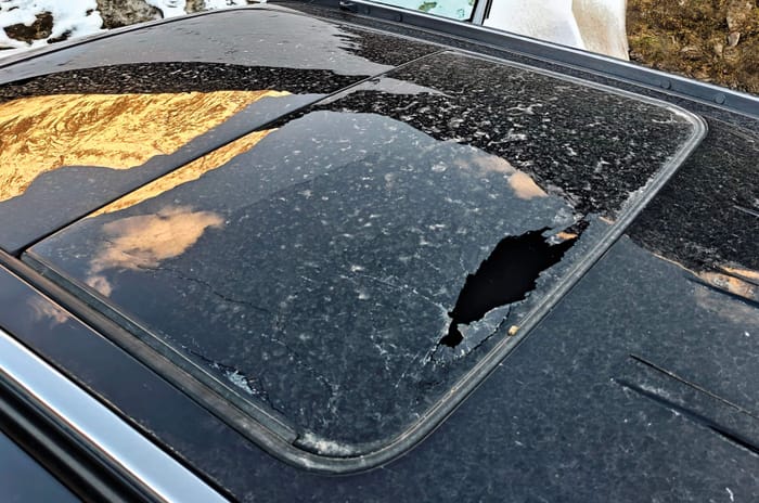 Jeep Meridian sunroof