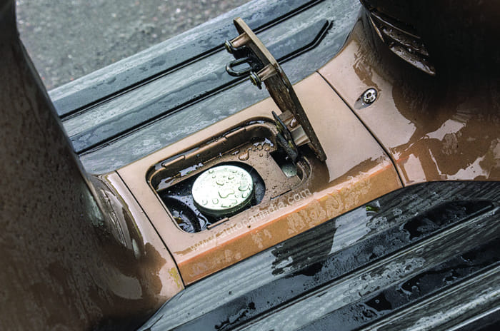 Keeway Sixties 300i review: Going retro