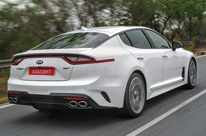 Kia Stinger rear action