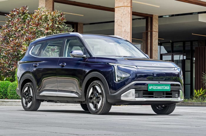 Kia Carens Clavis EV review: Multi purpose (electric) vehicle 