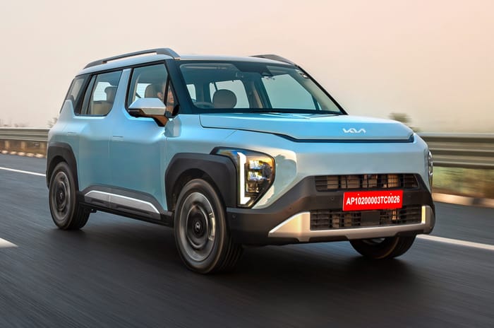 Kia Syros front tracking