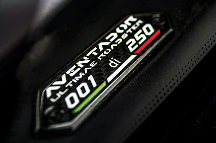 Lamborghini Aventador LP 780-4 Ultimae - The Last Hurrah