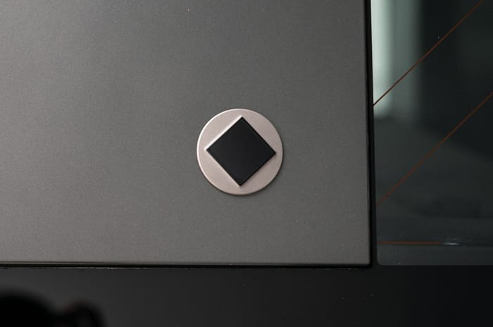 Defender Octa octagonal badge Defender Octa octagonal badge