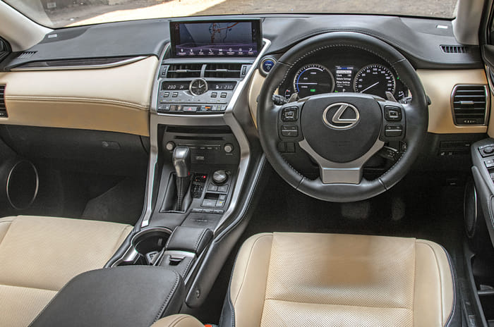 Lexus NX300h cabin