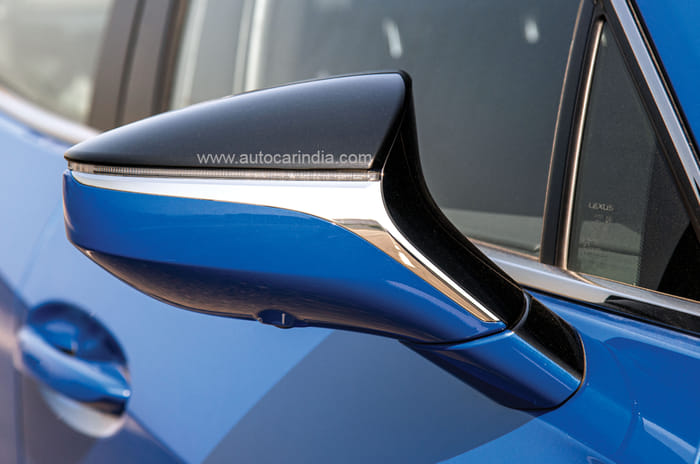 Lexus UX review: Eclectic electrics