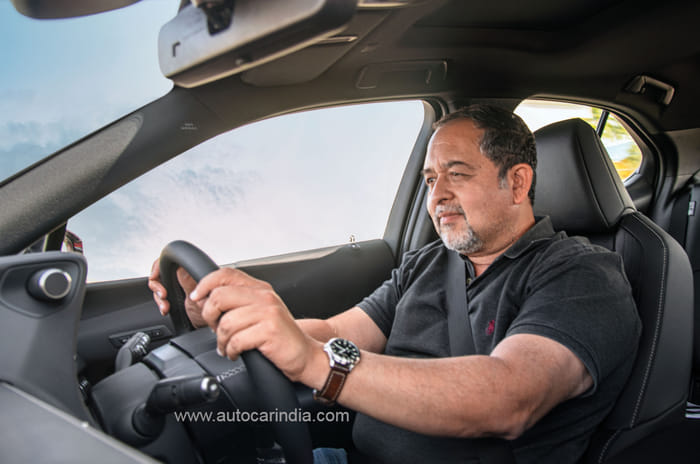 Lexus UX review: Eclectic electrics