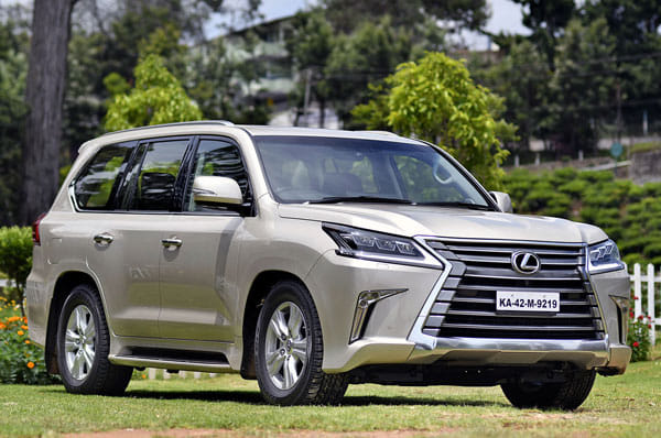 2017 Lexus LX450d review, test drive