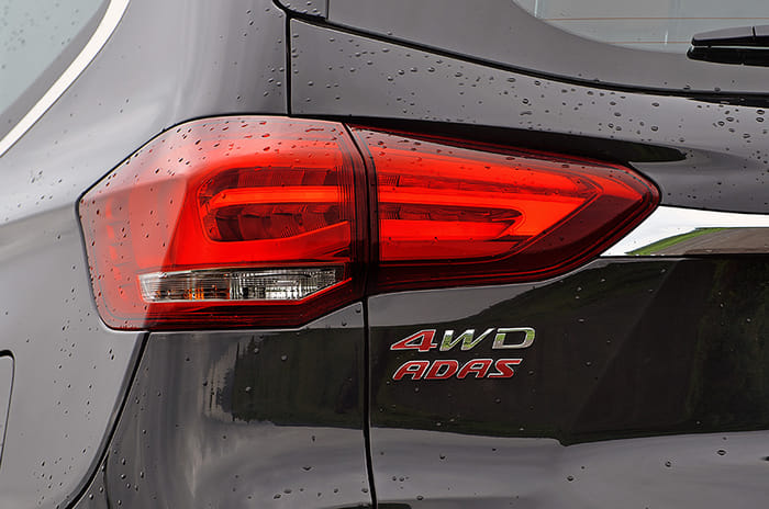 2020 MG Gloster review, test drive