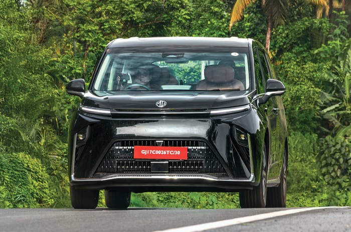 MG M9 review: Your lounge on the go