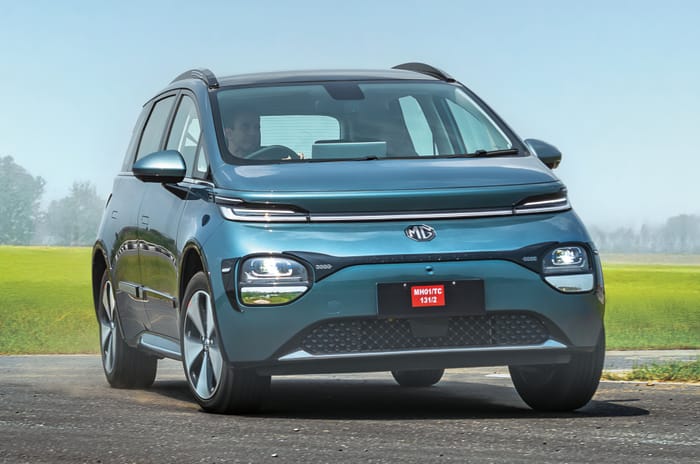 MG Windsor front action corner