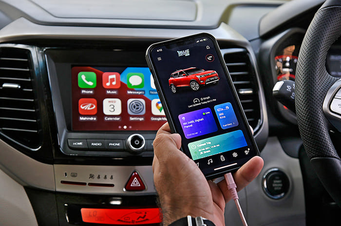 2021 Mahindra XUV300 petrol-AMT review, test drive