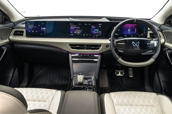 Mahindra XEV 9e road test review