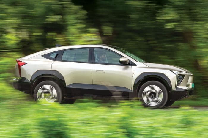 Mahindra XEV 9e road test review