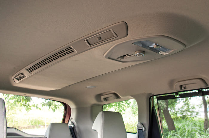 Mahindra Marazzo roof mounted AC vents