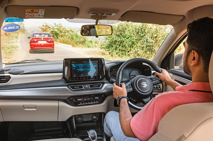 Honda Amaze vs Maruti Dzire comparison