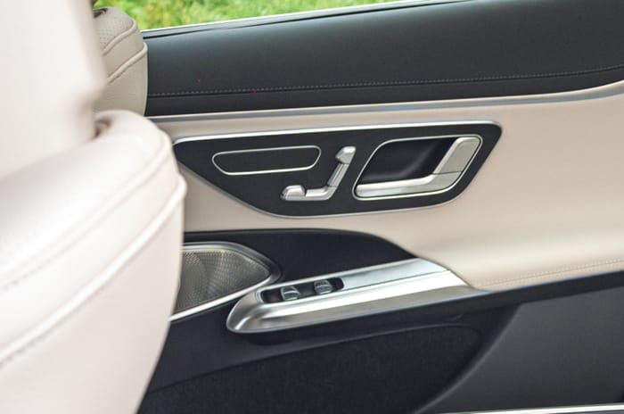 Mercedes E-Class door