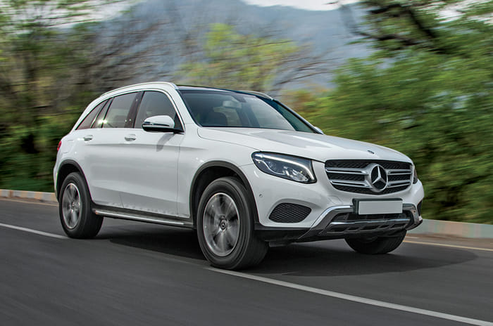 Merc GLC front action