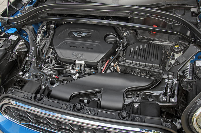 Mini Countryman SD engine