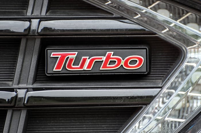 Hyundai Grand i10 Nios Turbo vs Volkswagen Polo 1.0 TSI comparison