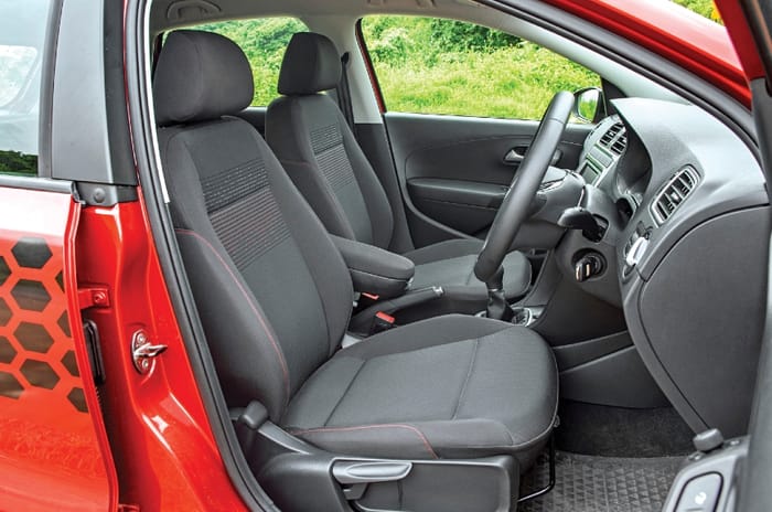 Hyundai Grand i10 Nios Turbo vs Volkswagen Polo 1.0 TSI comparison