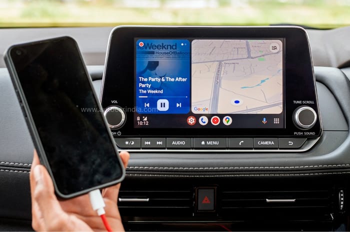 Nissan X-Trail infotainment