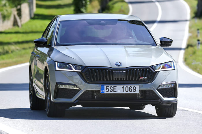 2022 Skoda Octavia RS iV hybrid review: Bridging the gap