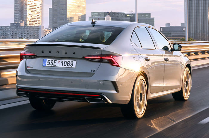 2022 Skoda Octavia RS iV hybrid review: Bridging the gap