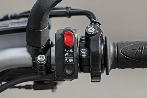 MV Agusta Brutale 1090 review, test ride