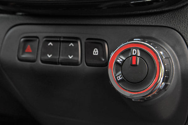 2016 Renault Kwid 1.0 review, road test