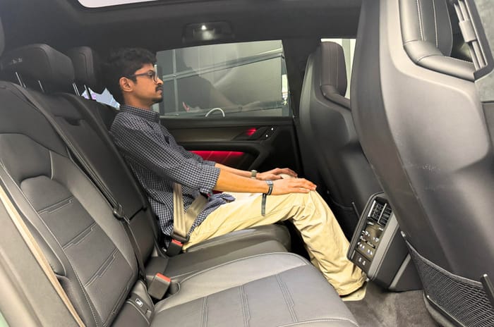 Porsche Cayenne Electric rear seats